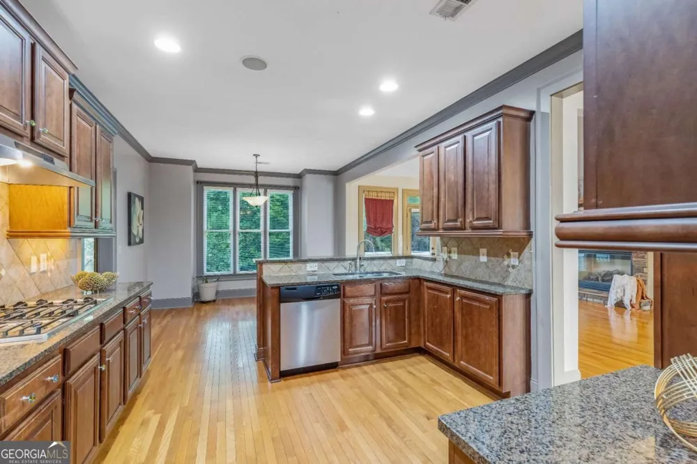 5 Eastview CT SE Cartersville, GA 30120