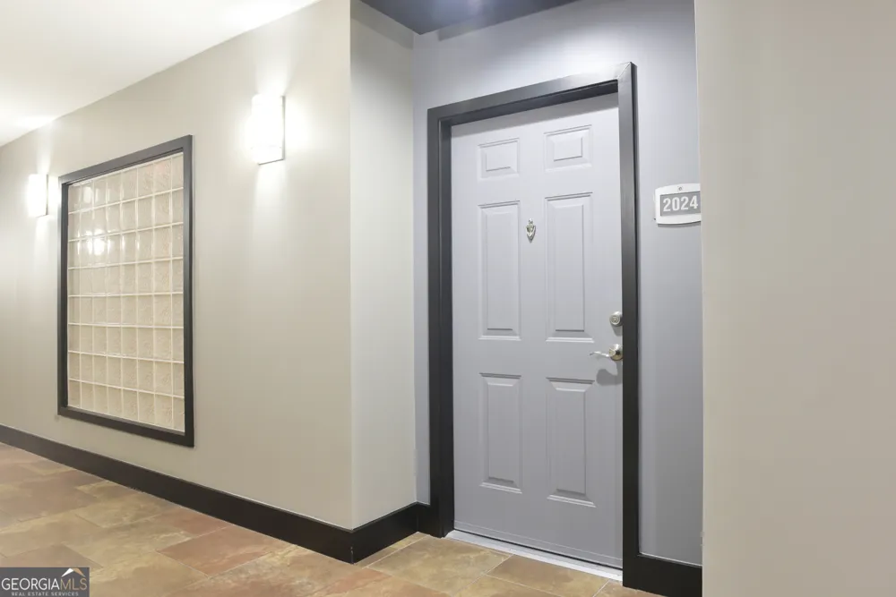 390 17th ST NW Atlanta, GA 30363