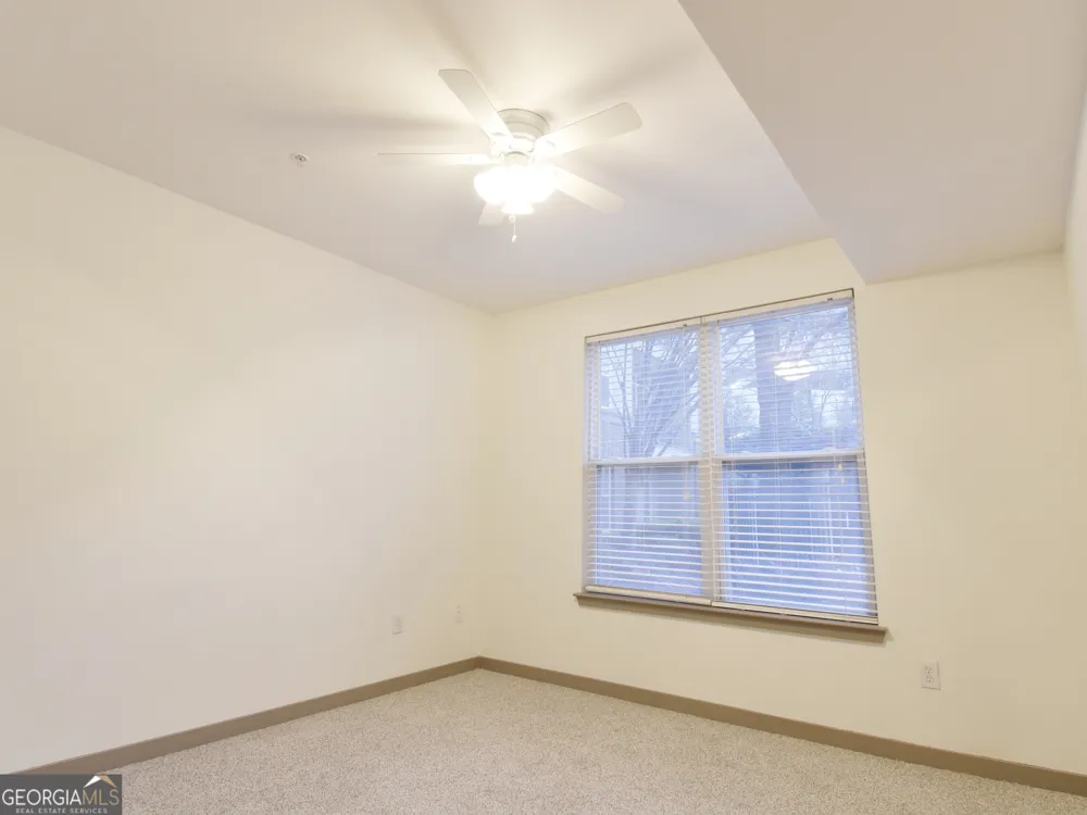 390 17th ST NW Atlanta, GA 30363