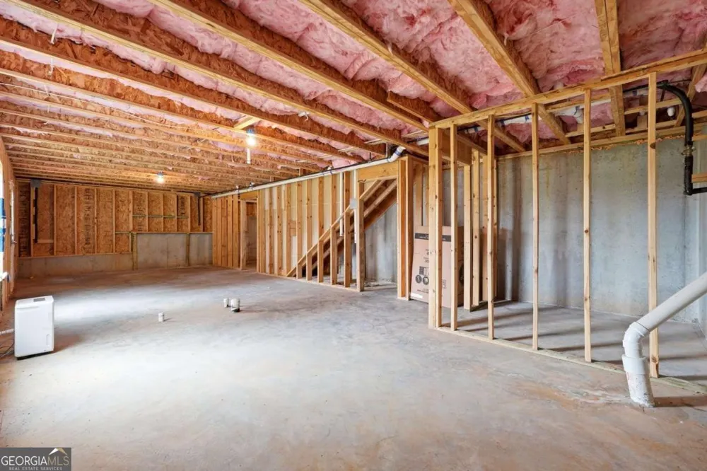 6000 Screech Owl DR Flowery Branch, GA 30542