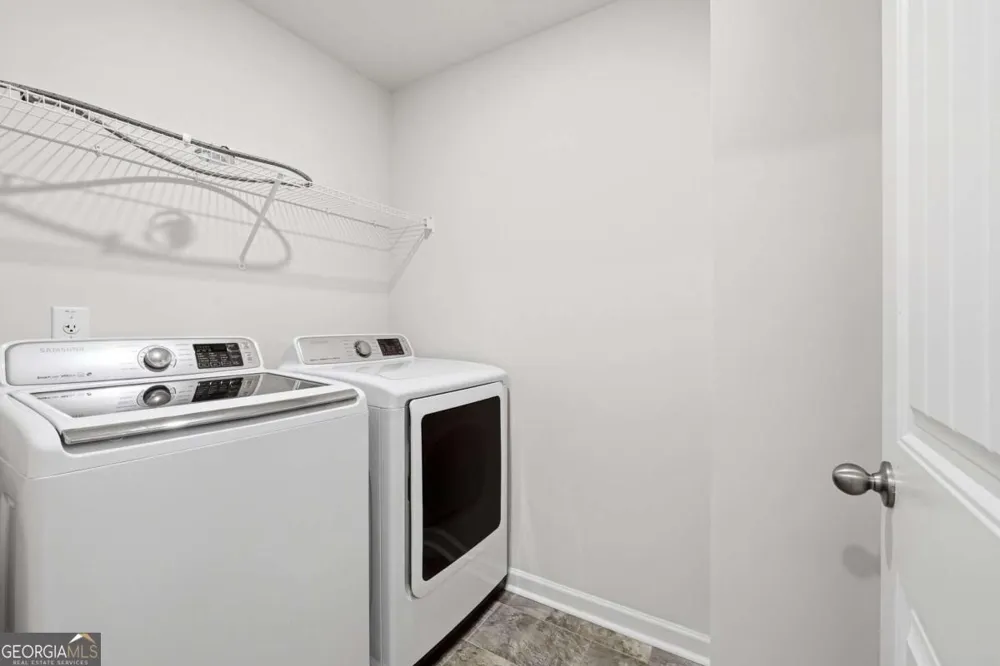 6000 Screech Owl DR Flowery Branch, GA 30542
