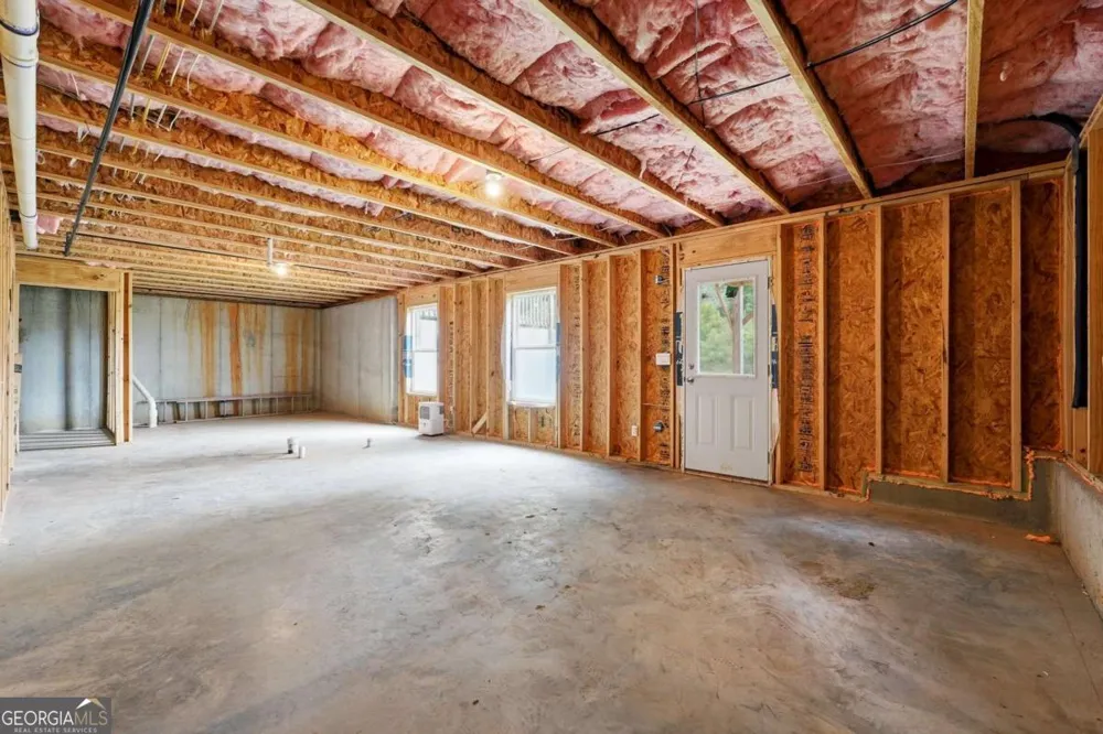 6000 Screech Owl DR Flowery Branch, GA 30542