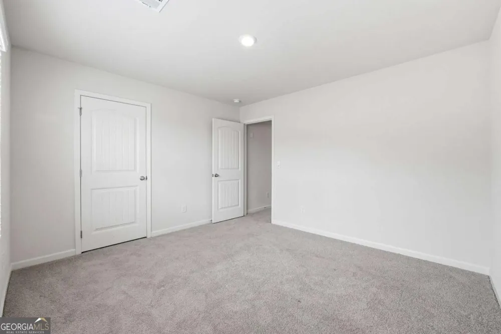 6000 Screech Owl DR Flowery Branch, GA 30542