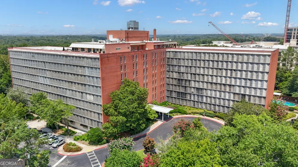 3060 Pharr Court North NW Atlanta, GA 30305