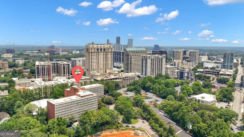 3060 Pharr Court North NW Atlanta, GA 30305