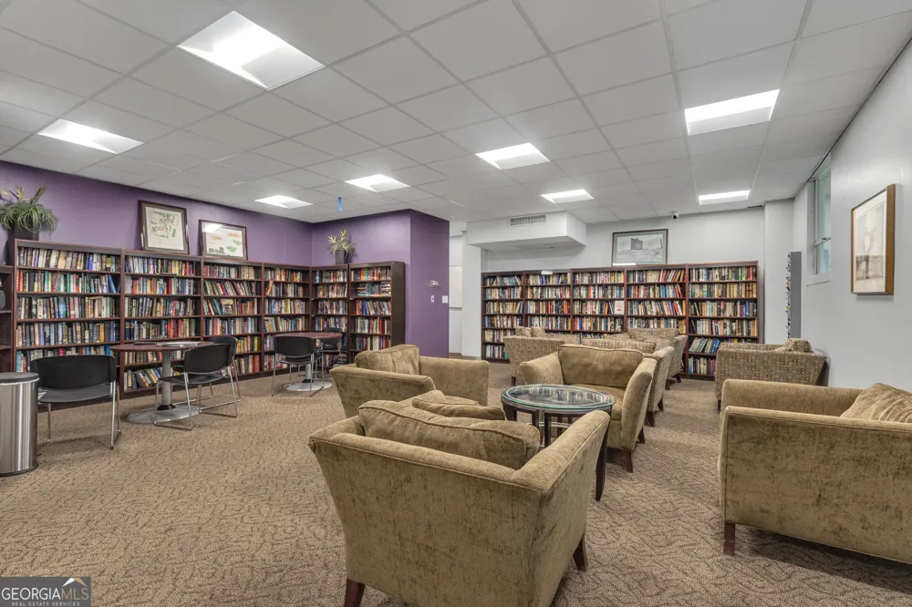 3060 Pharr Court North NW Atlanta, GA 30305