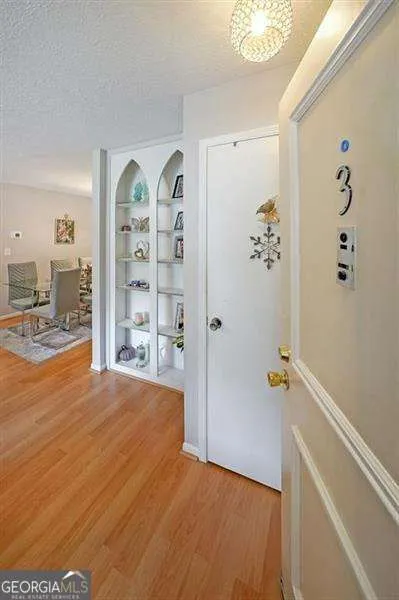 6851 Roswell RD Atlanta, GA 30328
