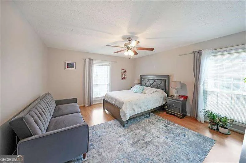 6851 Roswell RD Atlanta, GA 30328