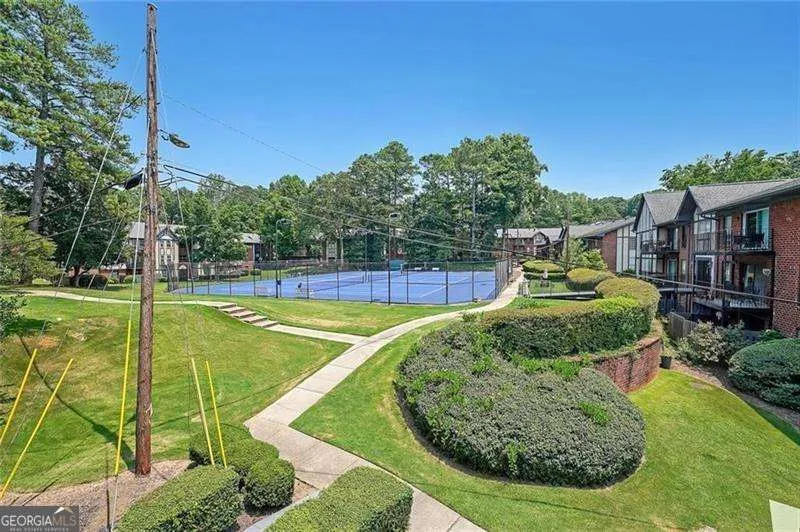 6851 Roswell RD Atlanta, GA 30328