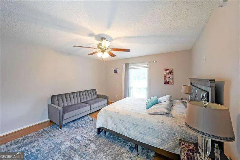 6851 Roswell RD Atlanta, GA 30328