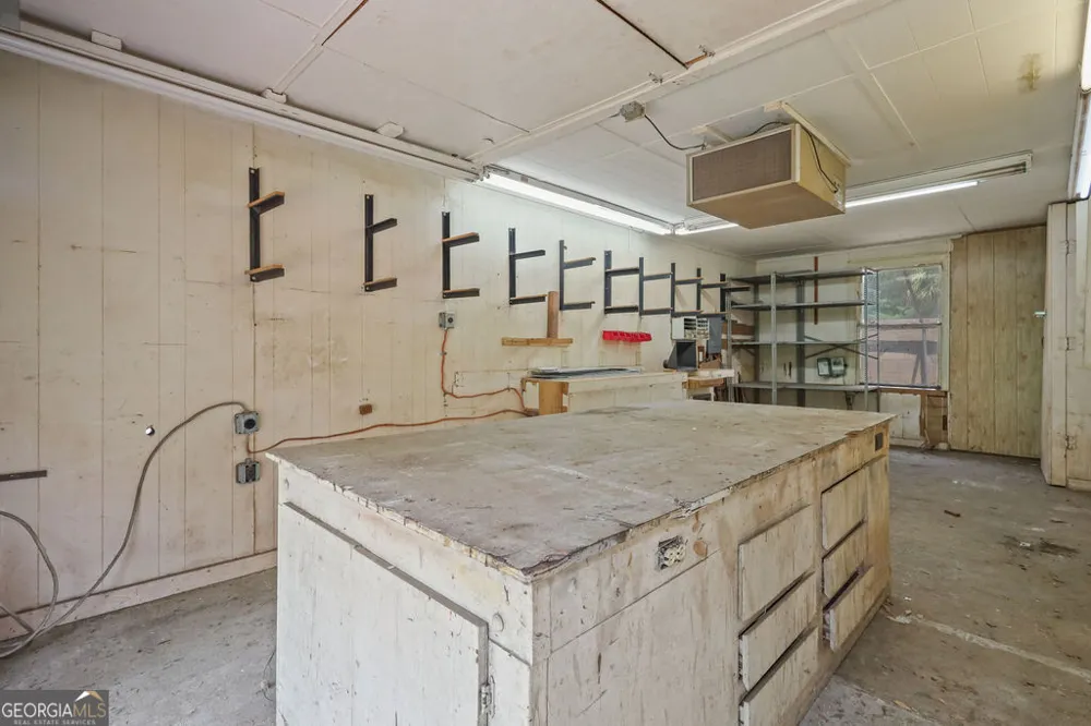 1204 4th AVE Brunswick, GA 31520