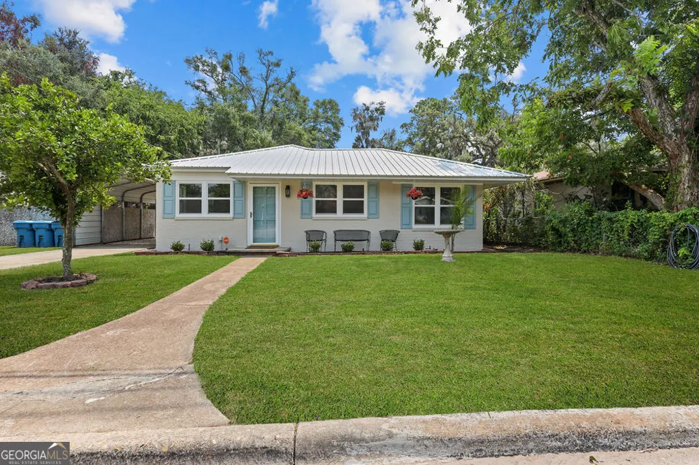 1204 4th AVE Brunswick, GA 31520