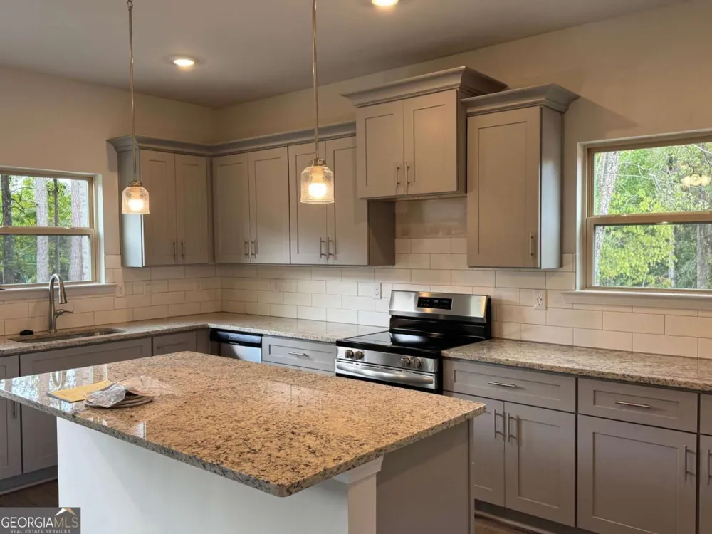 216 Magnolia Villas DR Cornelia, GA 30531