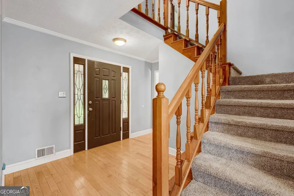 4162 Riverdale DR Snellville, GA 30039