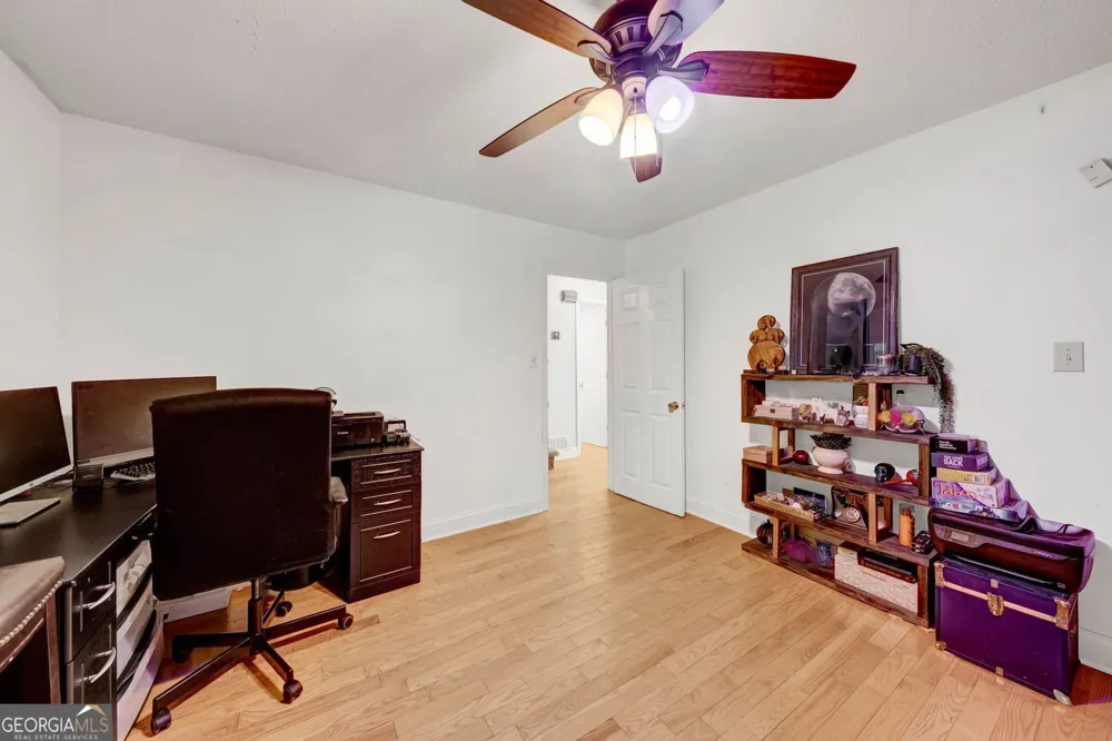 4162 Riverdale DR Snellville, GA 30039