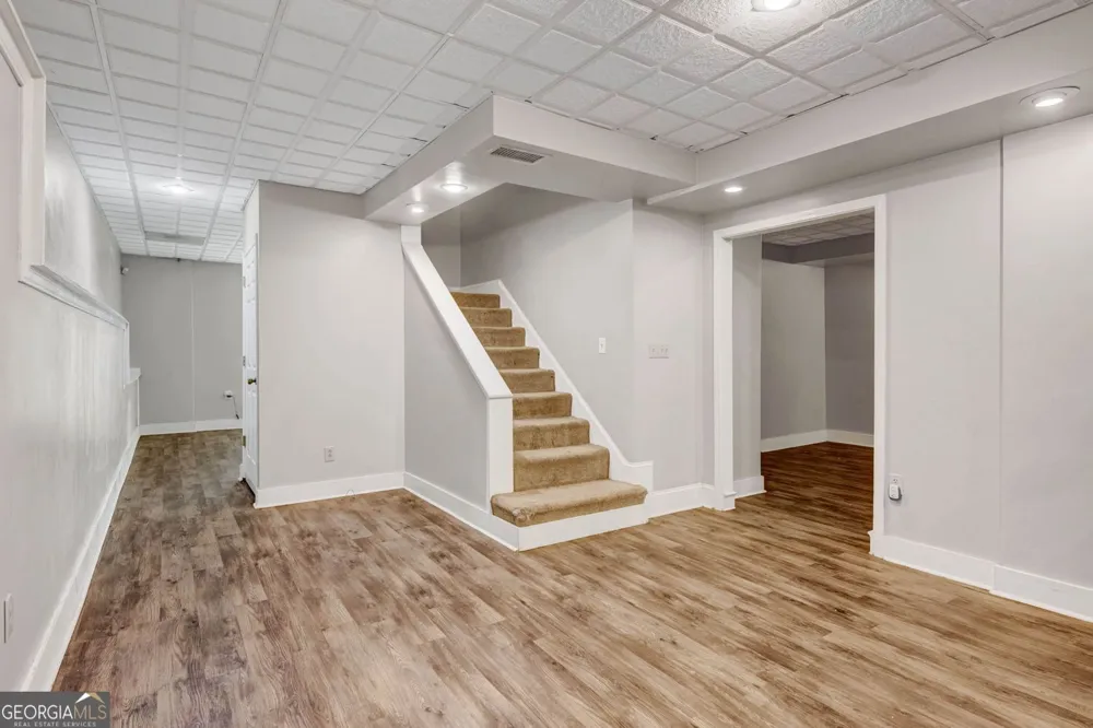 4162 Riverdale DR Snellville, GA 30039