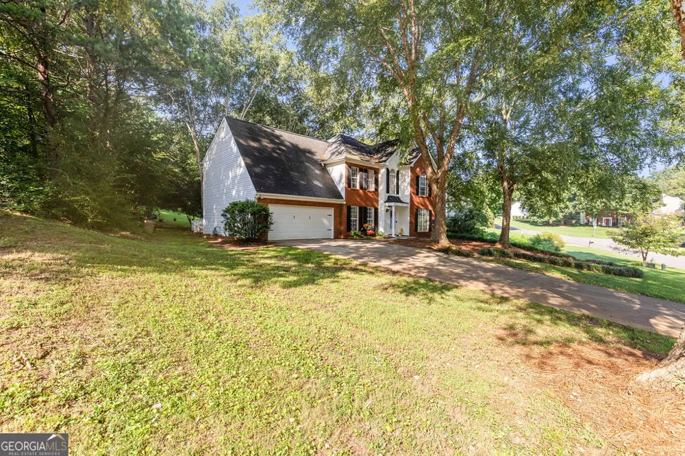 6445 N Glen DR Cumming, GA 30028