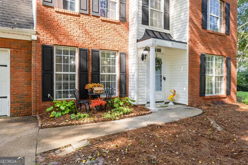 6445 N Glen DR Cumming, GA 30028