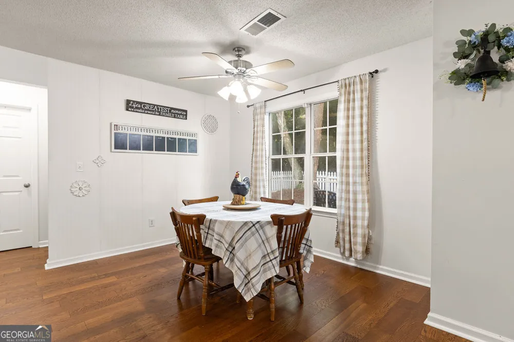 6445 N Glen DR Cumming, GA 30028