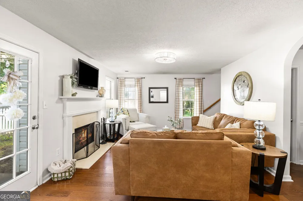 6445 N Glen DR Cumming, GA 30028