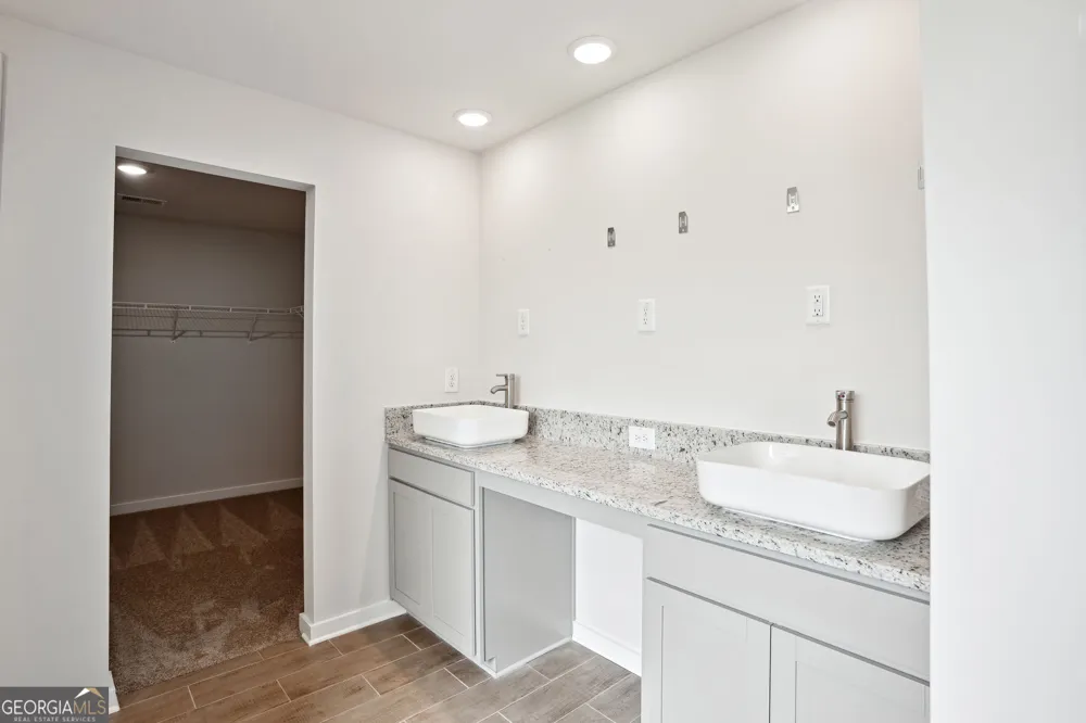 233 Fern Dale DR Fairburn, GA 30213