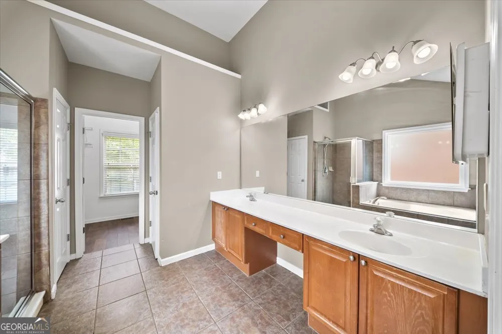 4460 Wembly PL Cumming, GA 30041