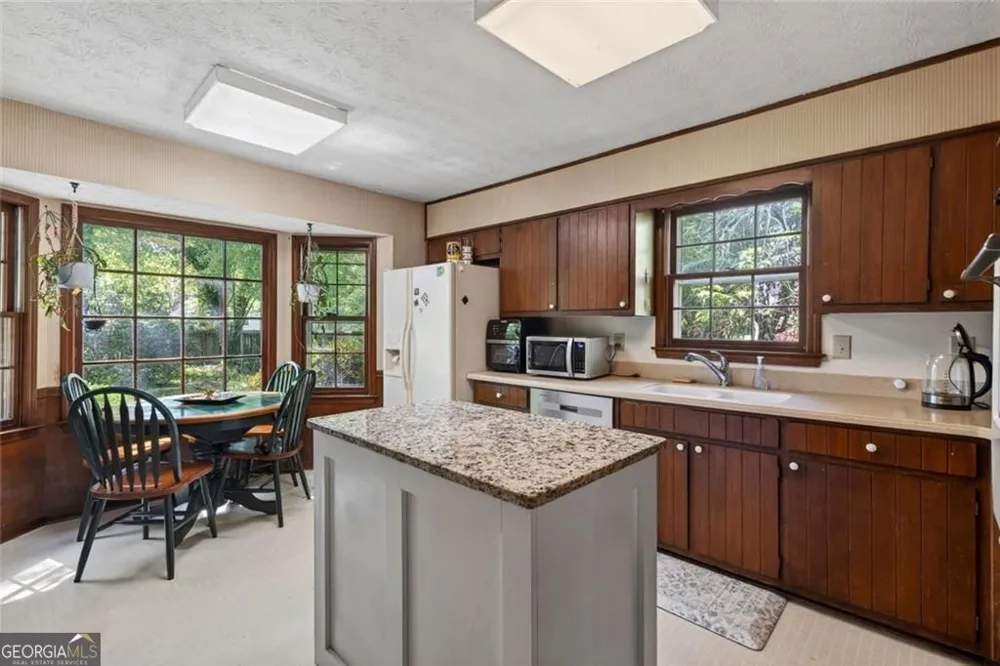 5374 Pounds DR N Stone Mountain, GA 30087