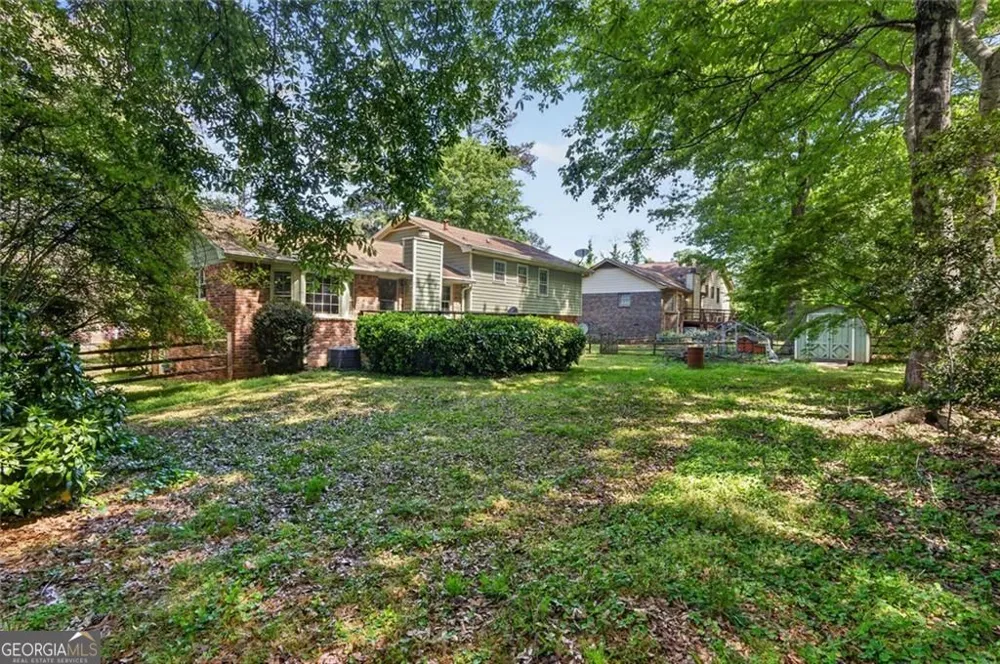 5374 Pounds DR N Stone Mountain, GA 30087