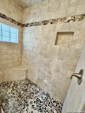 705 Loma Vista Kenedy, TX 78119