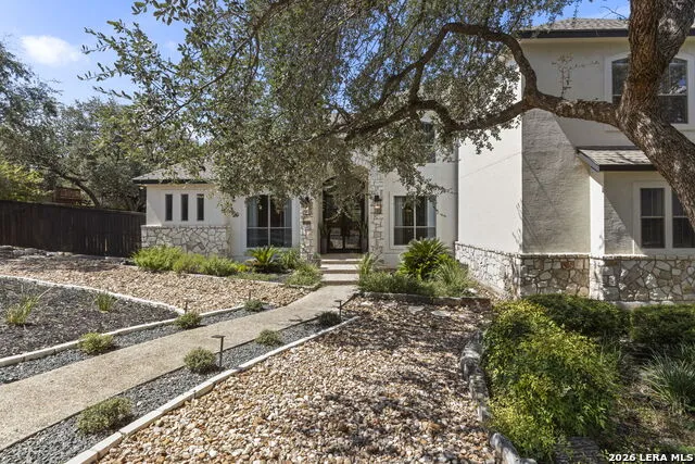 203 CAVAYO TRL Helotes, TX 78023