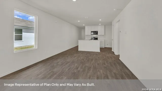2312 RED BIRD TRACE Lockhart, TX 78644
