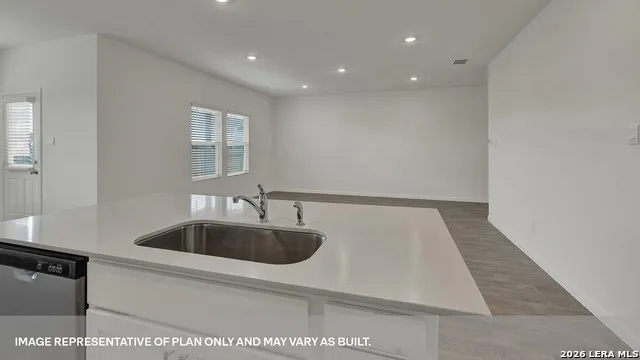 152 SOUTH PLAINS ROAD San Marcos, TX 78666