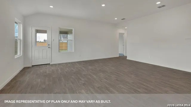 137 SILENT BIRD LANE San Marcos, TX 78666