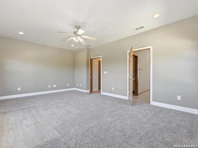 412 Bear Springs Trl Pipe Creek, TX 78063