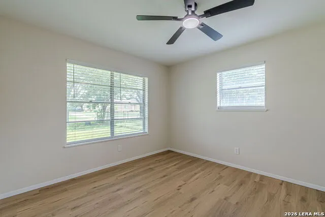 506 Magnolia Jourdanton, TX 78026