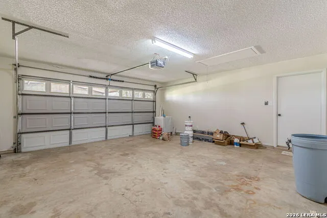 506 Magnolia Jourdanton, TX 78026