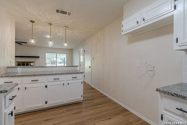 506 Magnolia Jourdanton, TX 78026