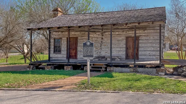 2314 RED BIRD TRACE Lockhart, TX 78644