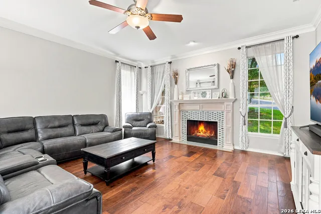 8730 Iliad Universal City, TX 78148