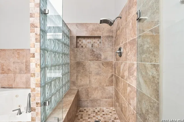 8730 Iliad Universal City, TX 78148