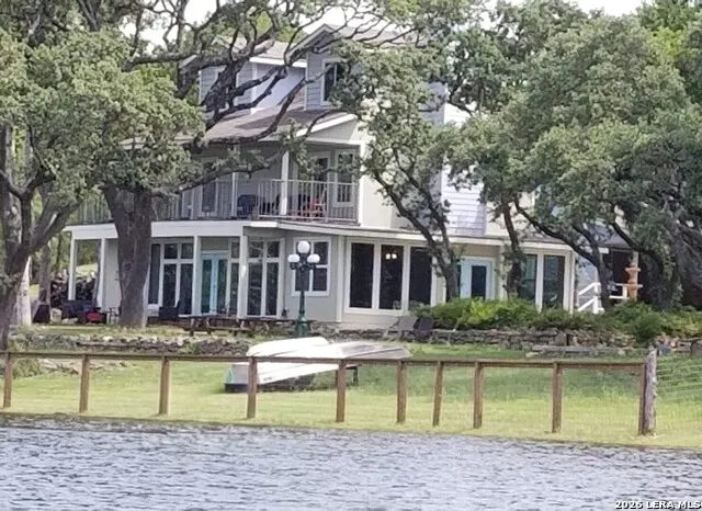 1676 Lake Dr Spring Branch, TX 78070