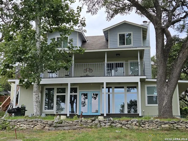 1676 Lake Dr Spring Branch, TX 78070