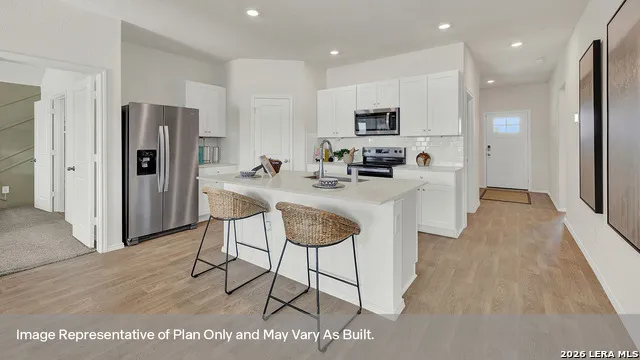 461 COTTONMOUTH LANE Seguin, TX 78155