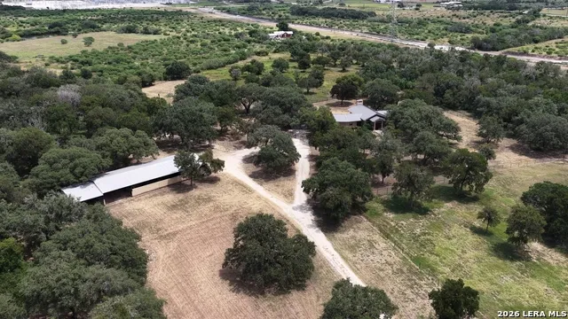 4025 Marion Rd Marion, TX 78124