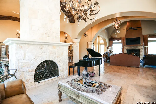 15530 Spur Clip Helotes, TX 78023