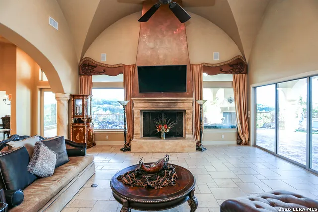 15530 Spur Clip Helotes, TX 78023