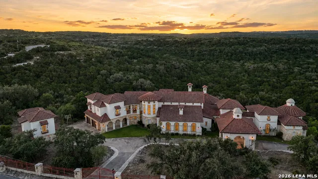 15530 Spur Clip Helotes, TX 78023