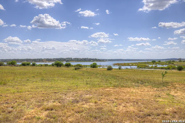 544 MILITARY DR Canyon Lake, TX 78133