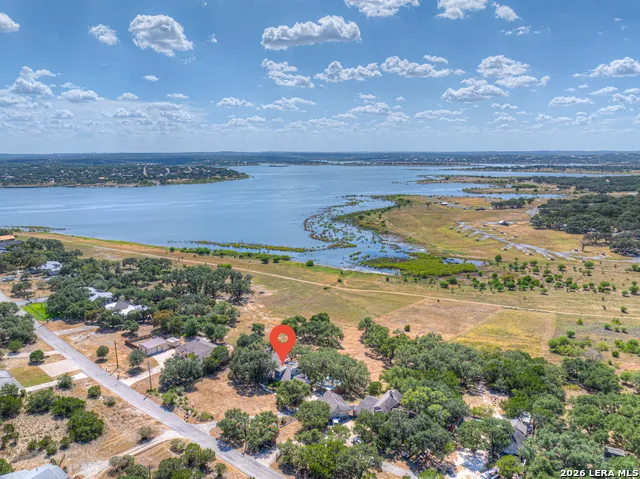 544 MILITARY DR Canyon Lake, TX 78133