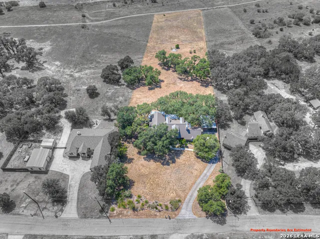 544 MILITARY DR Canyon Lake, TX 78133